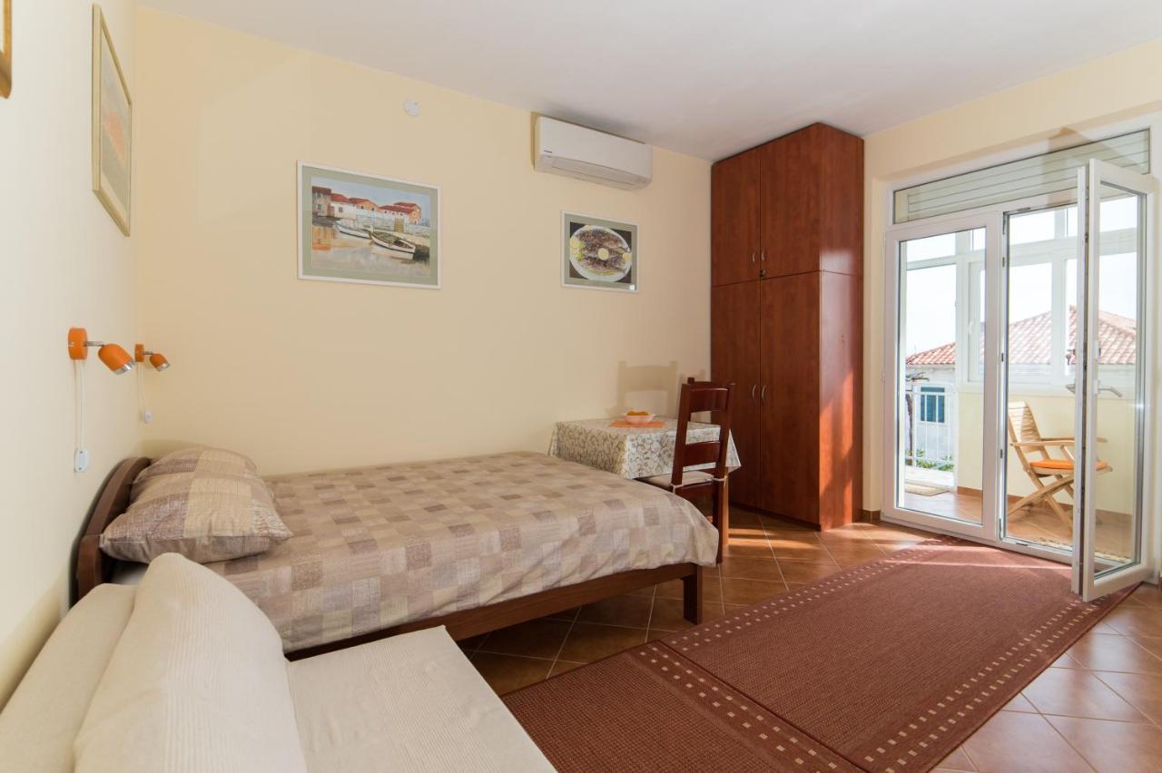 Apartment Pulastar Dubrovnik Bagian luar foto
